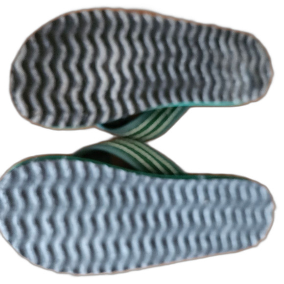 Michigan State Spartans MSU Unisex Flip Flops Size 7 (in mens) Green White - Picture 2 of 2